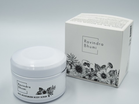 รวินทร์ภูมิ ไรซ์ มอยส์เจอไรเซอร์ บอดี้ สครับ